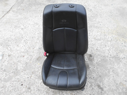 인피니티 G35, 시트(의자) 1열-운전석(전동,메모리)
