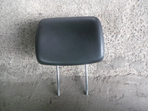 윈스톰 시트(의자) 1열-헤드레스트,목받이(P96833450) 다크그레이색상