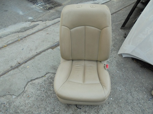뉴오피러스 프리미엄 시트(의자) 1열-조수석(가죽, 전동, 워크인, 에어백X, 통풍X) GH330