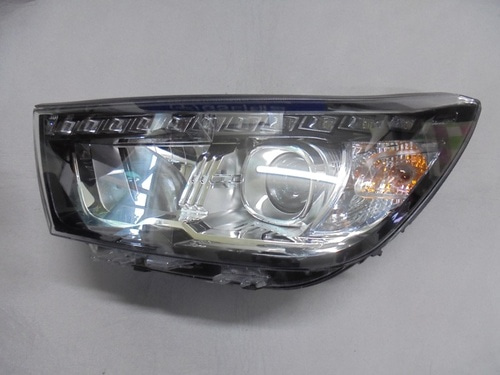 티볼리 아머 라이트(전조등, 헤드램프) LED 8P-운전석(8310135200) 15-19 