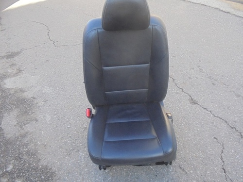 뉴SM3(L38) 시트(의자) 1열-운전석(가죽, 전동, 열선) 6P