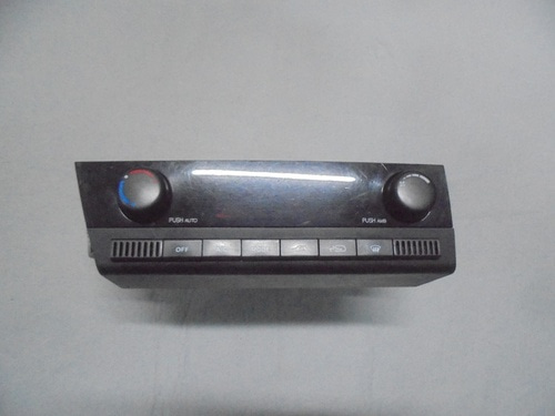 코란도스포츠 히터 &amp; 에어컨 컨트롤러(6870009080)