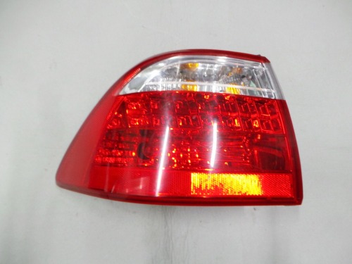 로체 어드밴스 후미등(테일램프) LED-운전석(924012G100)
