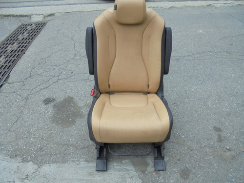카니발 4세대 KA4 시트(의자) 2열 운전석(가죽, 열선) 9인승